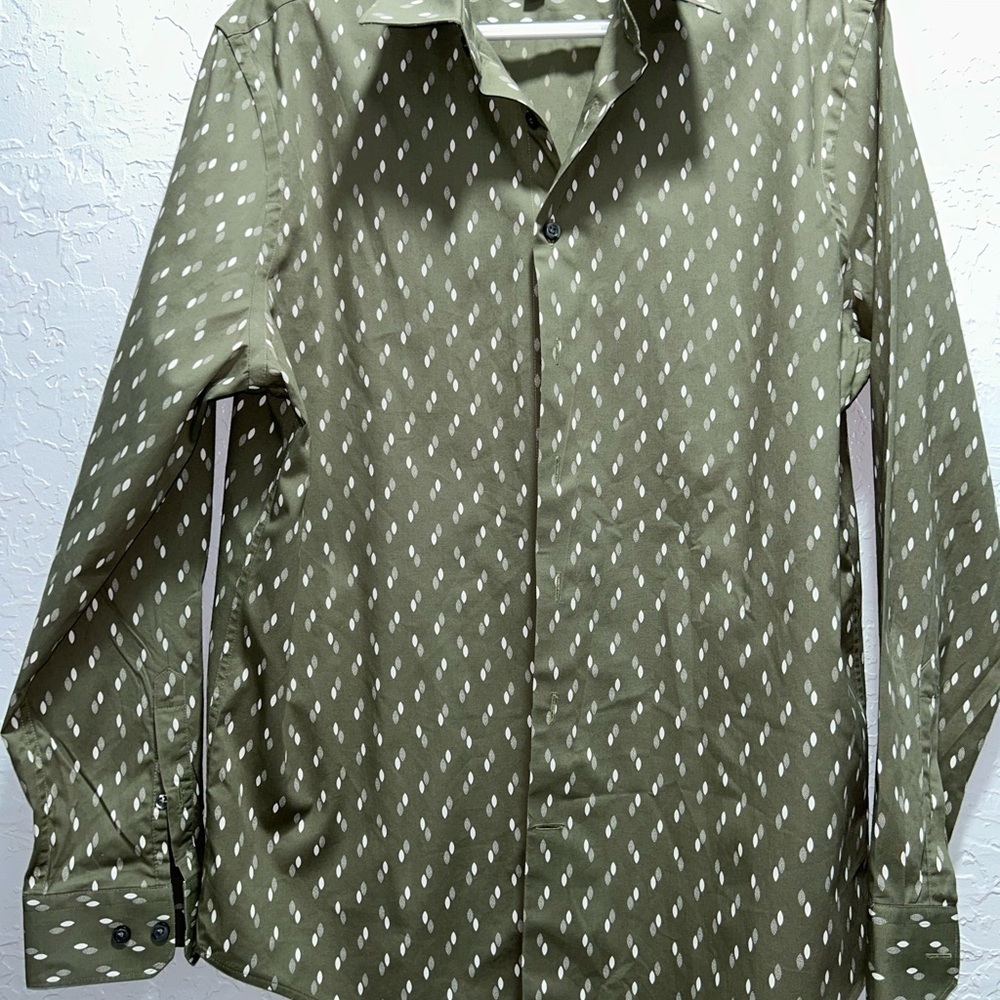 Express Men Green Casual Button Down Shirt with Geometric Pattern